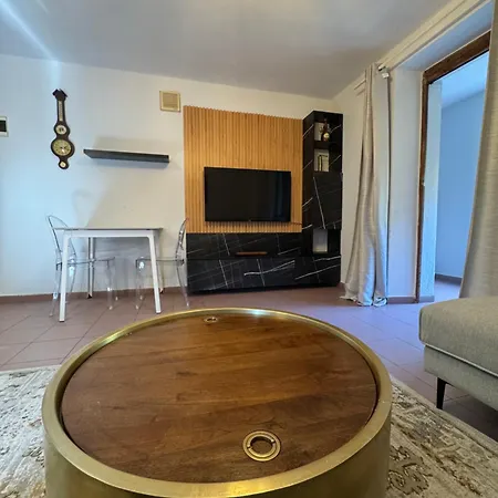 Prime Location In Apartment Tirana
